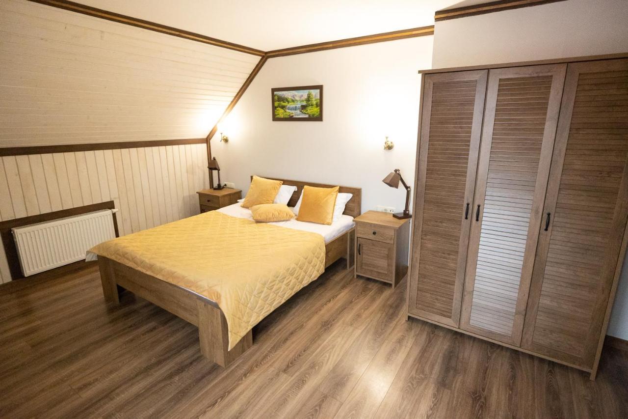 Villa Blanc Bukovel Bagian luar foto